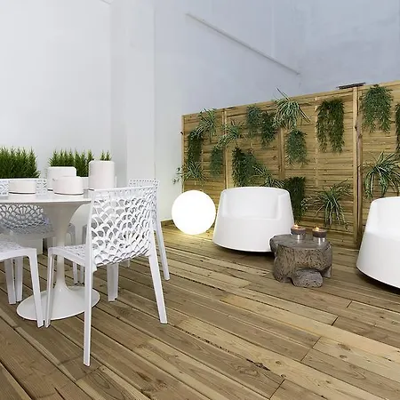 Luxury - Market Valenza